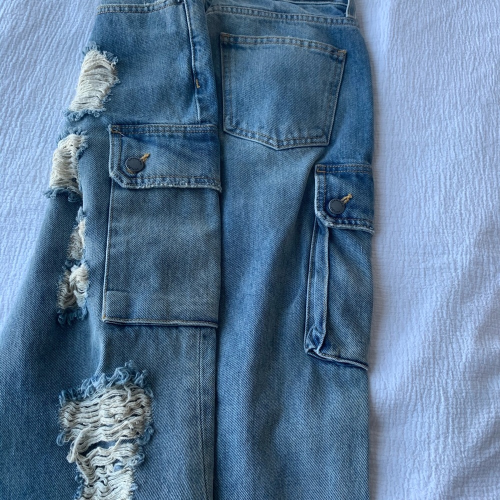 CARMAR BLUE CARGO RIPPED JEANS - Picture 4 of 6
